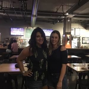 Meet your Posher, Cassandra